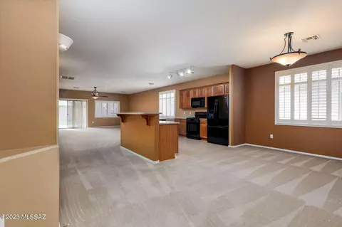 10566 S Jared Ln, Vail, AZ 85641 photo 5