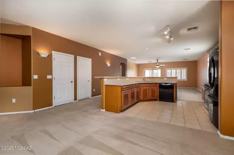 10566 S Jared Ln, Vail, AZ 85641 photo 13
