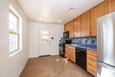 2632 E 19th St, Tucson, AZ 85716 photo 3
