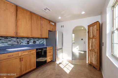 2632 E 19th St, Tucson, AZ 85716 photo 4