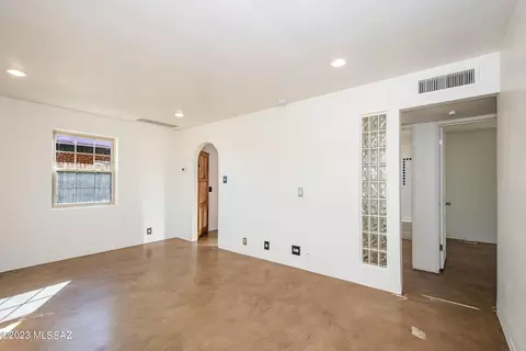 2632 E 19th St, Tucson, AZ 85716 photo 9