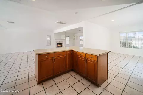 2202 E Honeysuckle St, Tucson, AZ 85706 photo 12