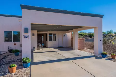 975 W Camino Del Arrendajo, Green Valley, AZ 85622