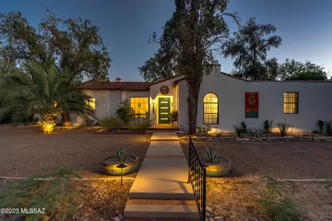 2020 E 7th St, Tucson, AZ 85719