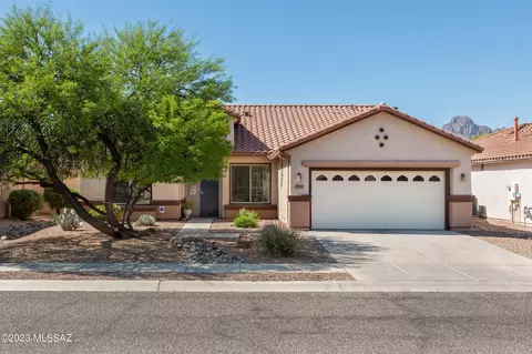 7705 W Desert Cactus Way, Tucson, AZ 85743