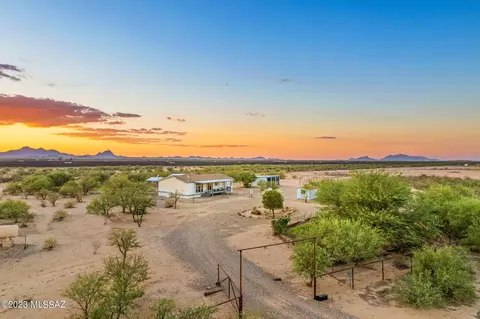 9067 N Ghost Ranch Rd, Marana, AZ 85653