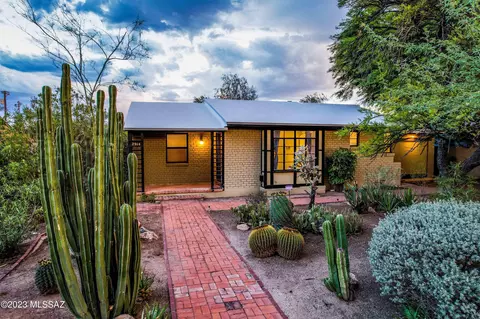 2914 E Drachman St, Tucson, AZ 85716