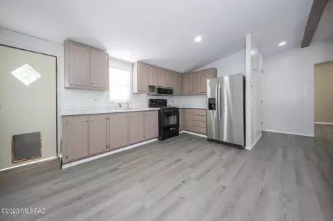 55 E King Rd, Tucson, AZ 85705 photo 15
