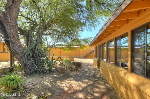 1406 E Hampton St, Tucson, AZ 85719 photo 33