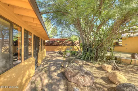 1406 E Hampton St, Tucson, AZ 85719 photo 34