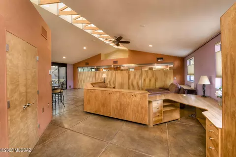 1406 E Hampton St, Tucson, AZ 85719 photo 8