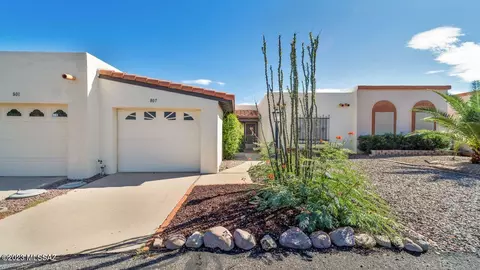 807 W Bella Vista Dr, Green Valley, AZ 85614