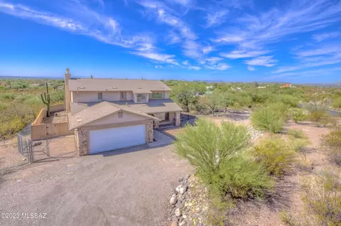 10850 E Calle Vaqueros, Tucson, AZ 85749