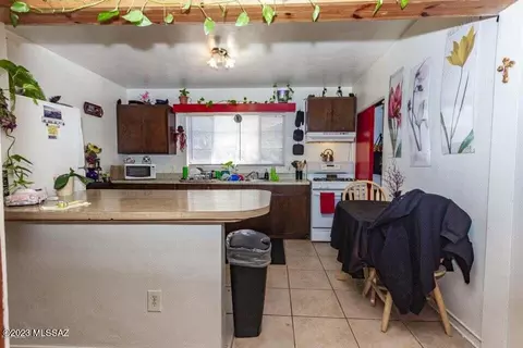 141 E Mojave Rd, Tucson, AZ 85705 photo 13