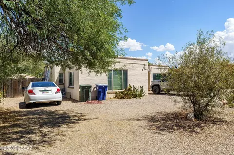 2638 N Columbus Blvd, Tucson, AZ 85712
