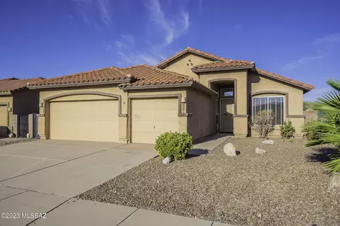 7778 S Trumpet Vine Ave, Tucson, AZ 85747