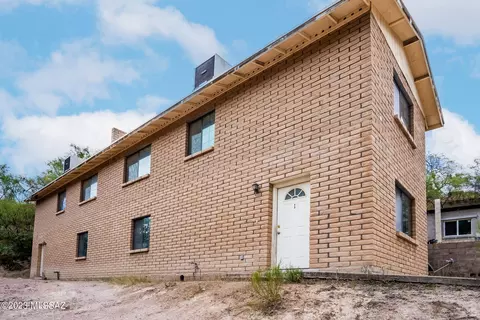 340 W Quarry Pl, Nogales, AZ 85621