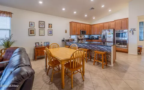 10799 E Franklin Falls Way, Vail, AZ 85641 photo 6