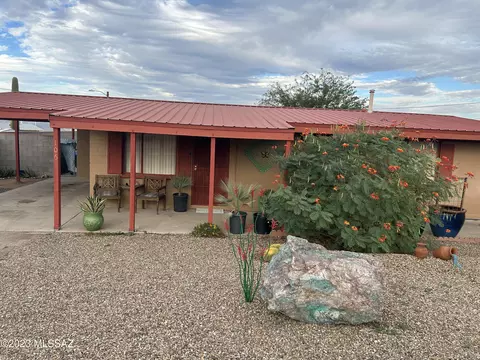 106 N Park Pl, San Manuel, AZ 85631