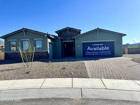 6461 W Antler Bend Pl W, Marana, AZ 85658