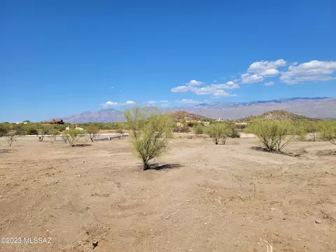 11450 E Calle Linda Vis, Tucson, AZ 85748