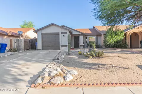 8745 E Boojum Pl, Tucson, AZ 85730