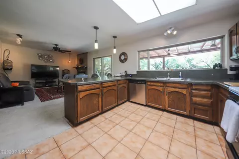 11242 E Prospect Ln, Tucson, AZ 85749 photo 14