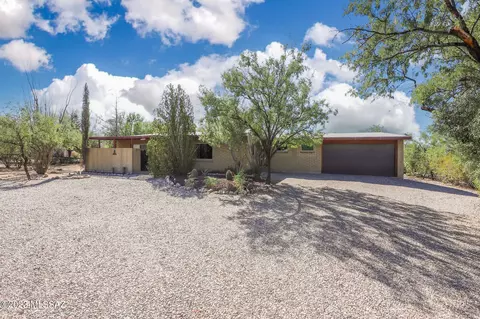 11242 E Prospect Ln, Tucson, AZ 85749 photo 4