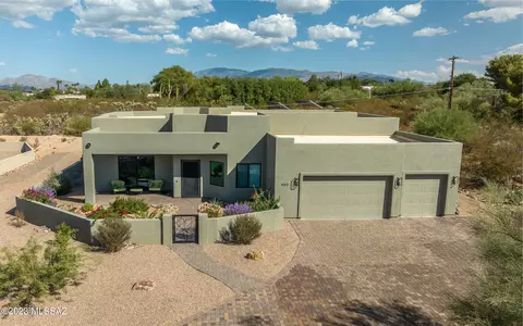 450 N Sahuara Ave, Tucson, AZ 85711