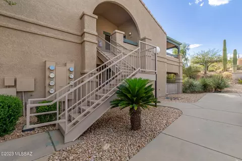 101 S Players Club Dr #5204, Tucson, AZ 85745