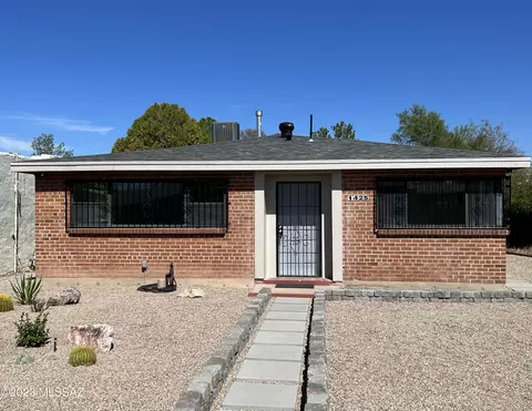 1425 E Linden Street St, Tucson, AZ 85719