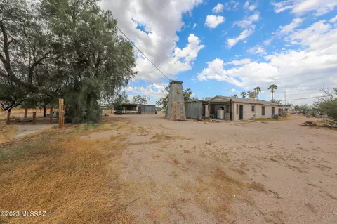402 E Corona Rd, Tucson, AZ 85756 photo 13