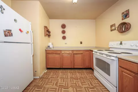 402 E Corona Rd, Tucson, AZ 85756 photo 27