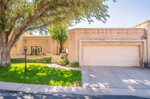 7060 E Calle Morera, Tucson, AZ 85750