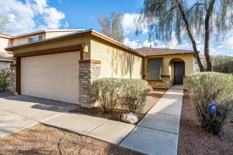 6395 S Sunrise Valley Dr, Tucson, AZ 85706