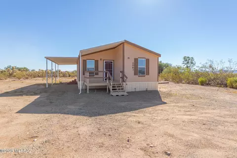 2063 N Halo Dr, Tucson, AZ 85743