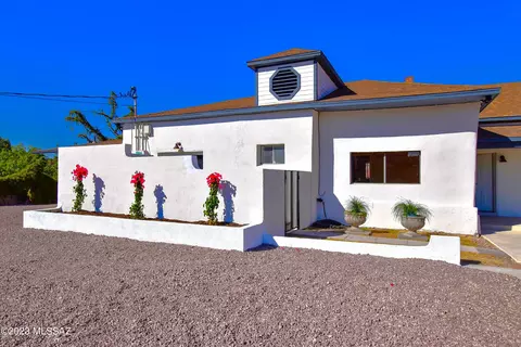 111 N West St, Nogales, AZ 85621