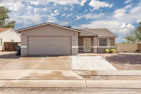 5991 S Birchwood Dr, Tucson, AZ 85746