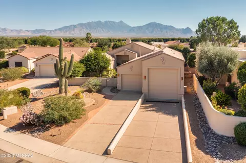 2671 S Fade Dr, Green Valley, AZ 85614