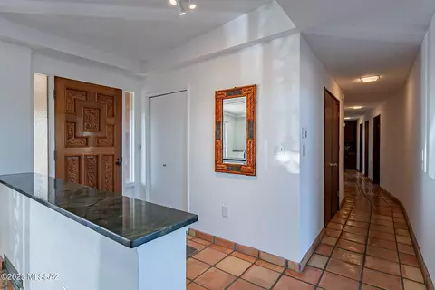 4825 E River Rd, Tucson, AZ 85718 photo 13