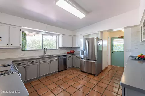 4825 E River Rd, Tucson, AZ 85718 photo 21