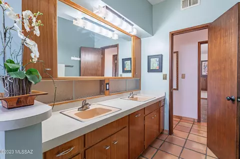 4825 E River Rd, Tucson, AZ 85718 photo 33