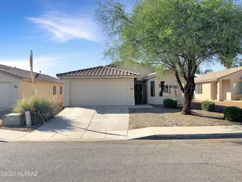 2284 W Tortolita Bluffs Dr, Tucson, AZ 85742