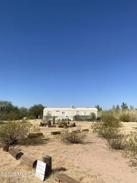12275 W Windchime Dr, Tucson, AZ 85743