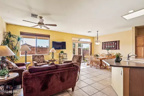 7372 E Navigator, Tucson, AZ 85756 photo 5