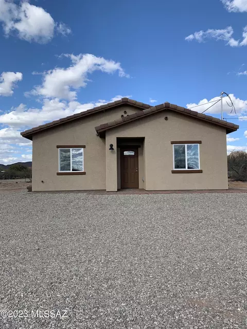 8957 W Bopp Rd, Tucson, AZ 85735