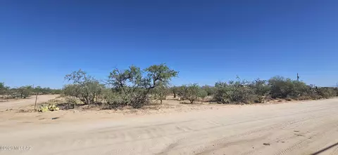 12390 W Easter Pl, Tucson, AZ 85736