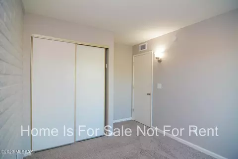 4310 E Canada Stra, Tucson, AZ 85706 photo 13