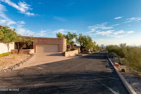 5230 N Montezuma Trl, Tucson, AZ 85750