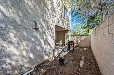7494 E Deeps Way, Tucson, AZ 85710 photo 22